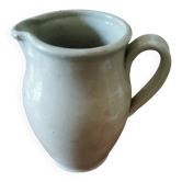 Light stoneware jug