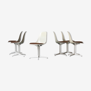 Set of 6 dining chairs 'La Fonda' designed by Charles & Ray Eames for Herman Miller