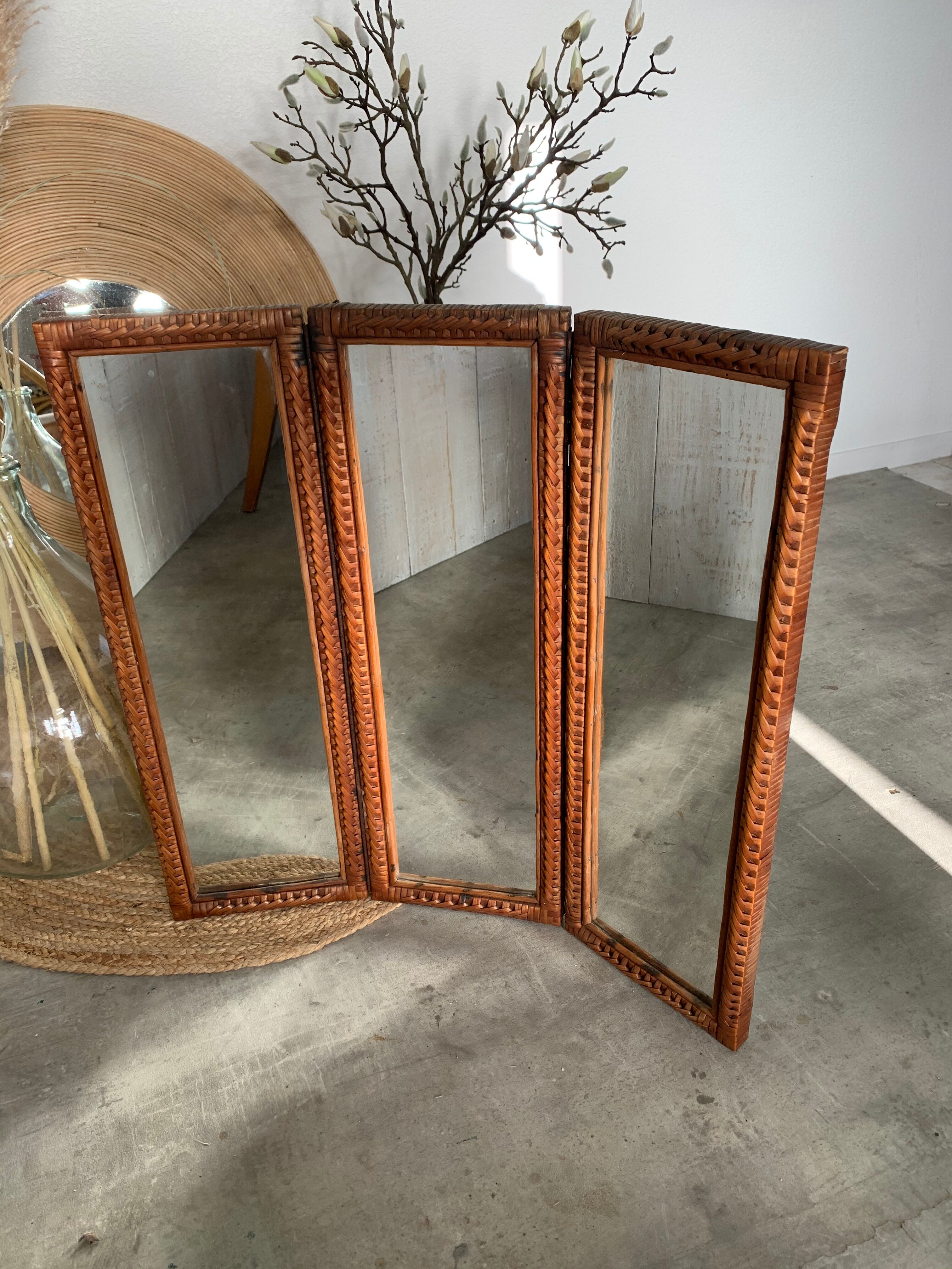Triptyque de miroirs en rotin 63x63cm