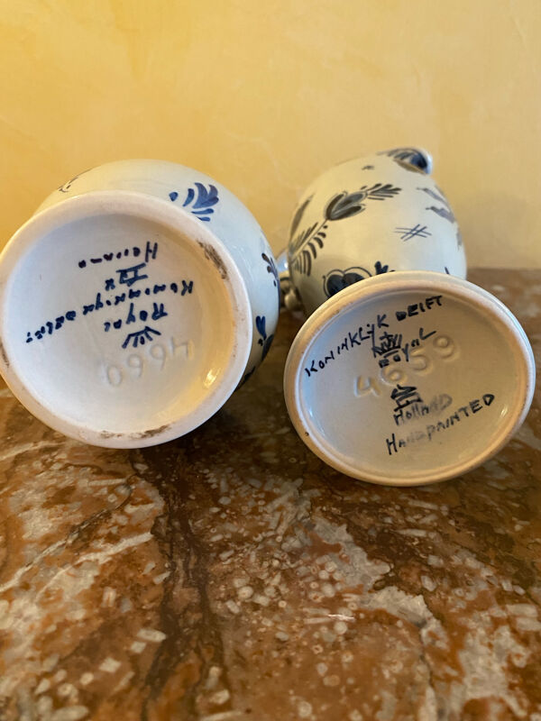 Grand ensemble Delft bleu – Céramiques bleu et blanc décoratives, cach