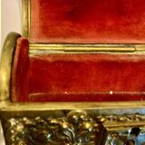 Jewelry chest with its bronze key, Renaissance style, 19th century fleur-de-lis decoration