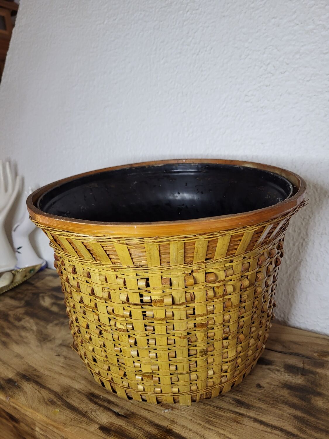 Cache pot en rotin