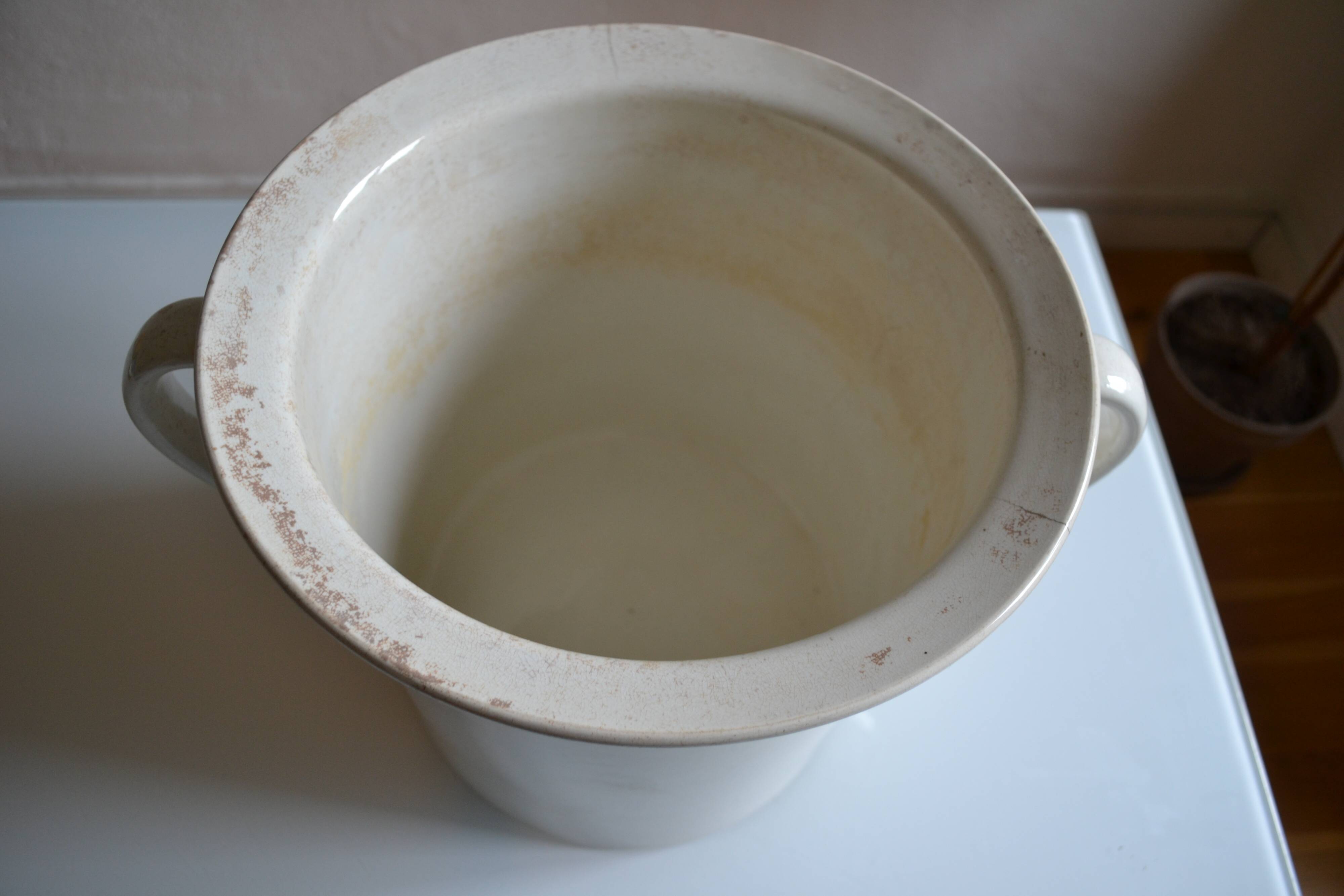 Very large old earthenware pot from Sarreguemines