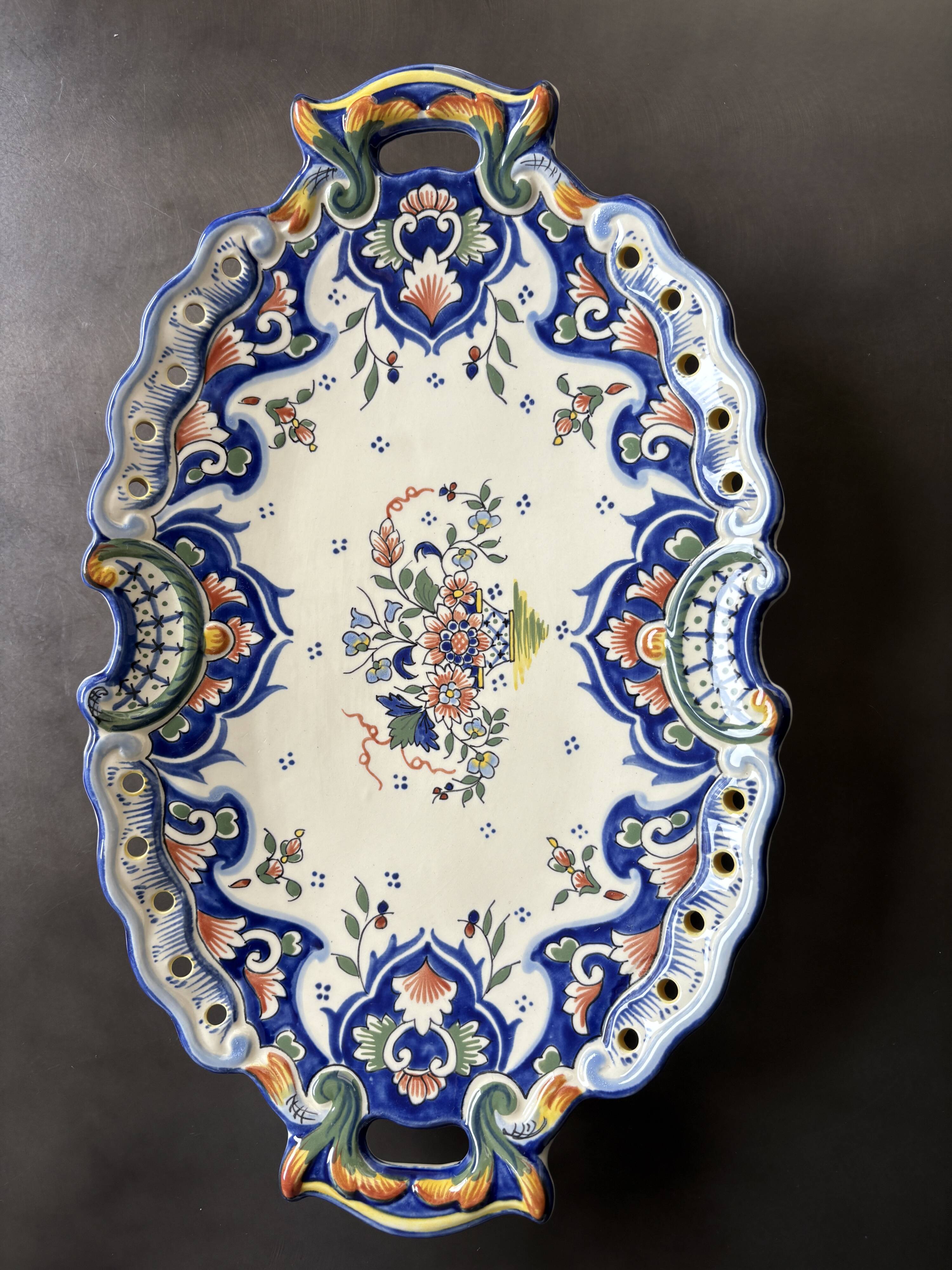 Oval dish with Desvres Fourmaintraux Rouen decoration