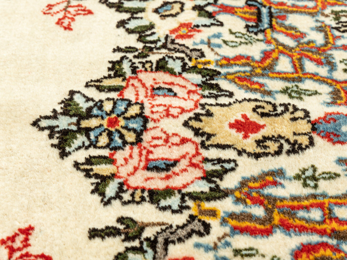1960s ghom carpet, 135 x 219