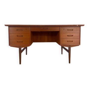 Scandinavian teak desk, 1960s