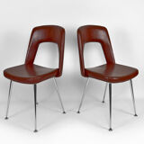 Pair of chairs in chrome and skaï, circa 1960