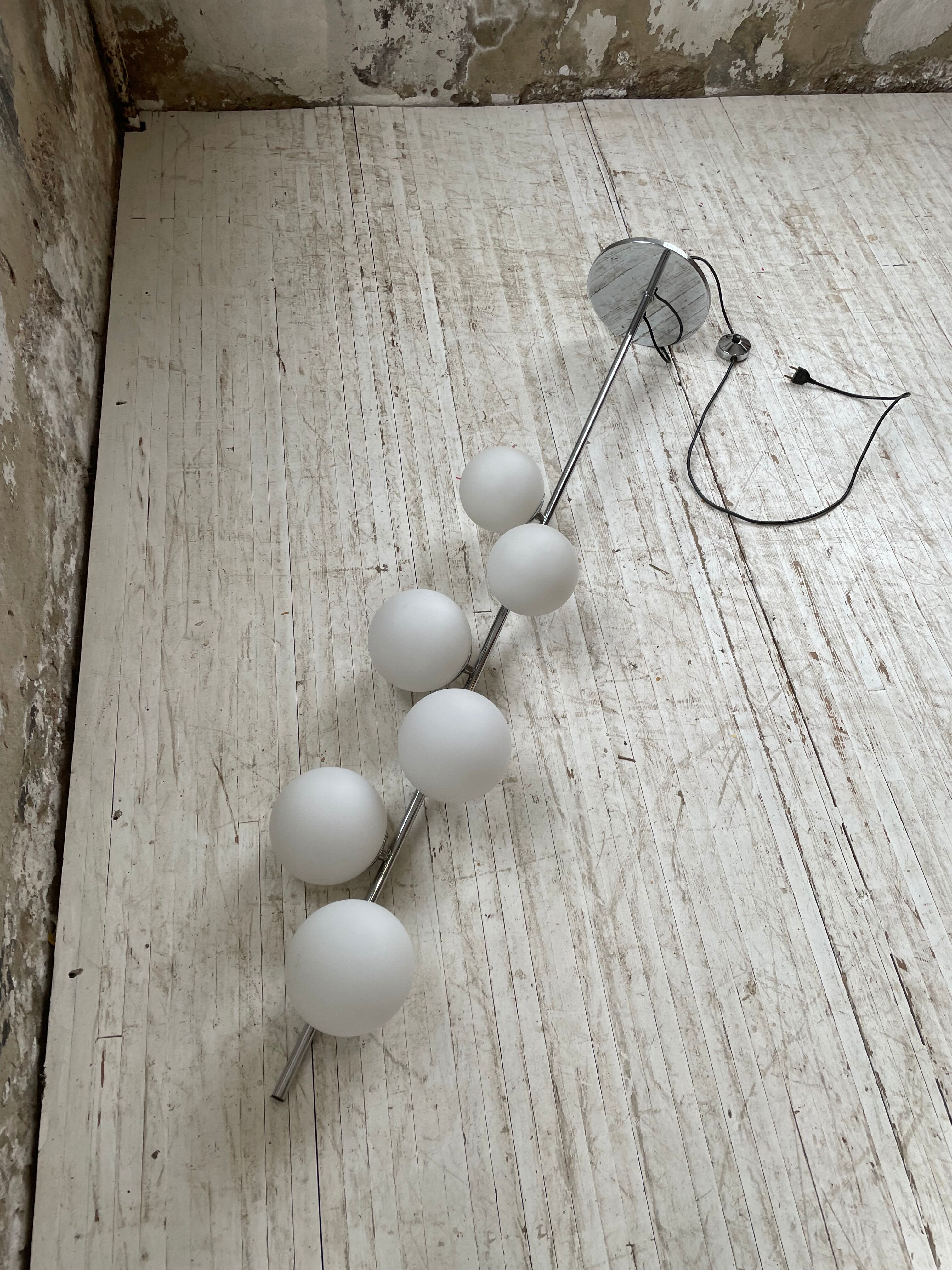 Floor lamp design 70s "balls"