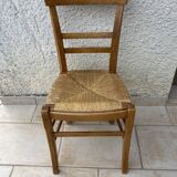 5 mulched chairs