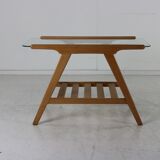 Oakwood side table with glass top