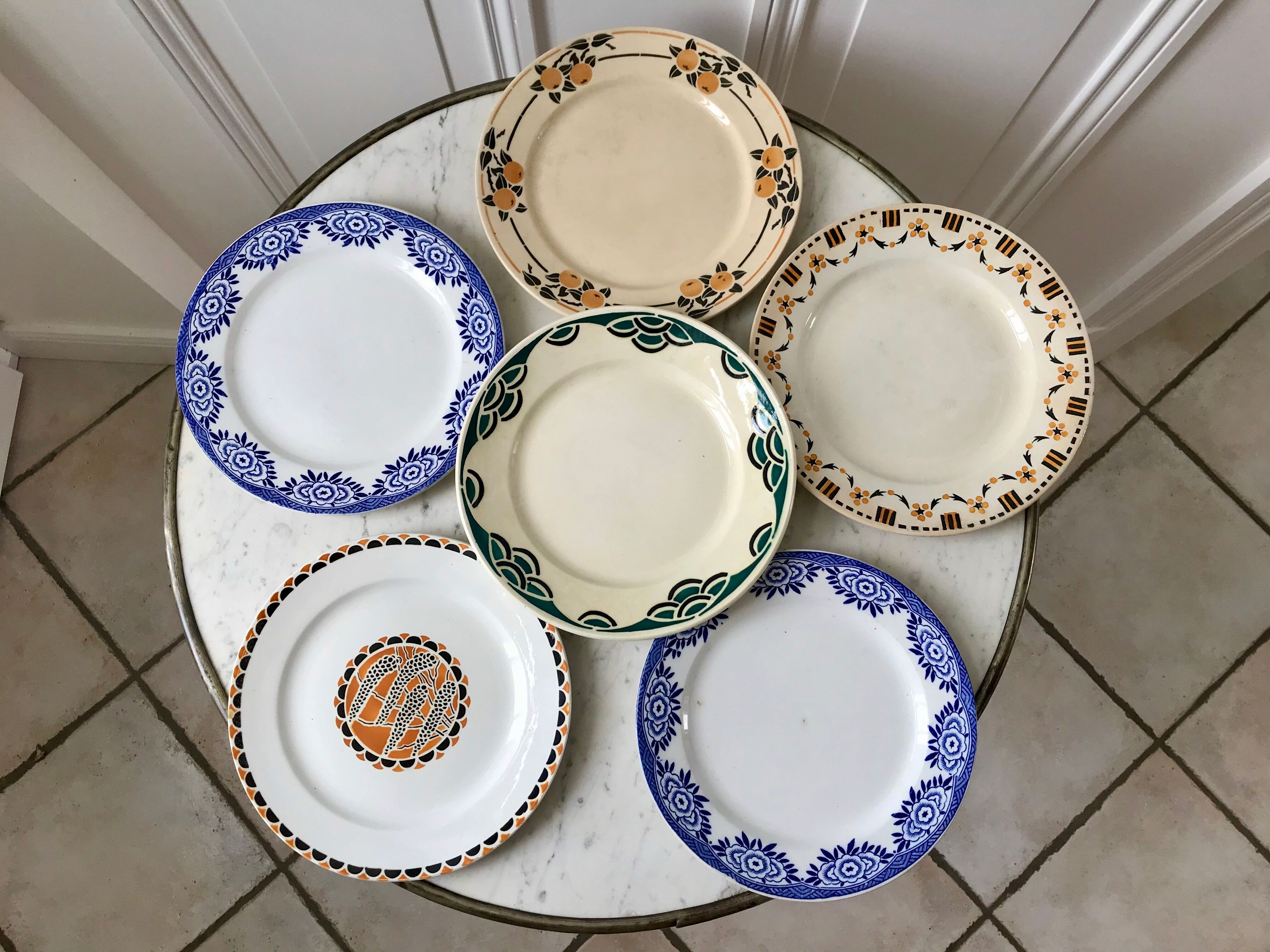 Lot de 6 assiettes à dessert Gien, Digoin "Capri" et "Nomeny", Badonviller "Novelty", "Madeleine"