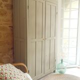 Armoire parisienne