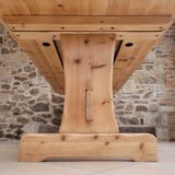 Farmhouse table