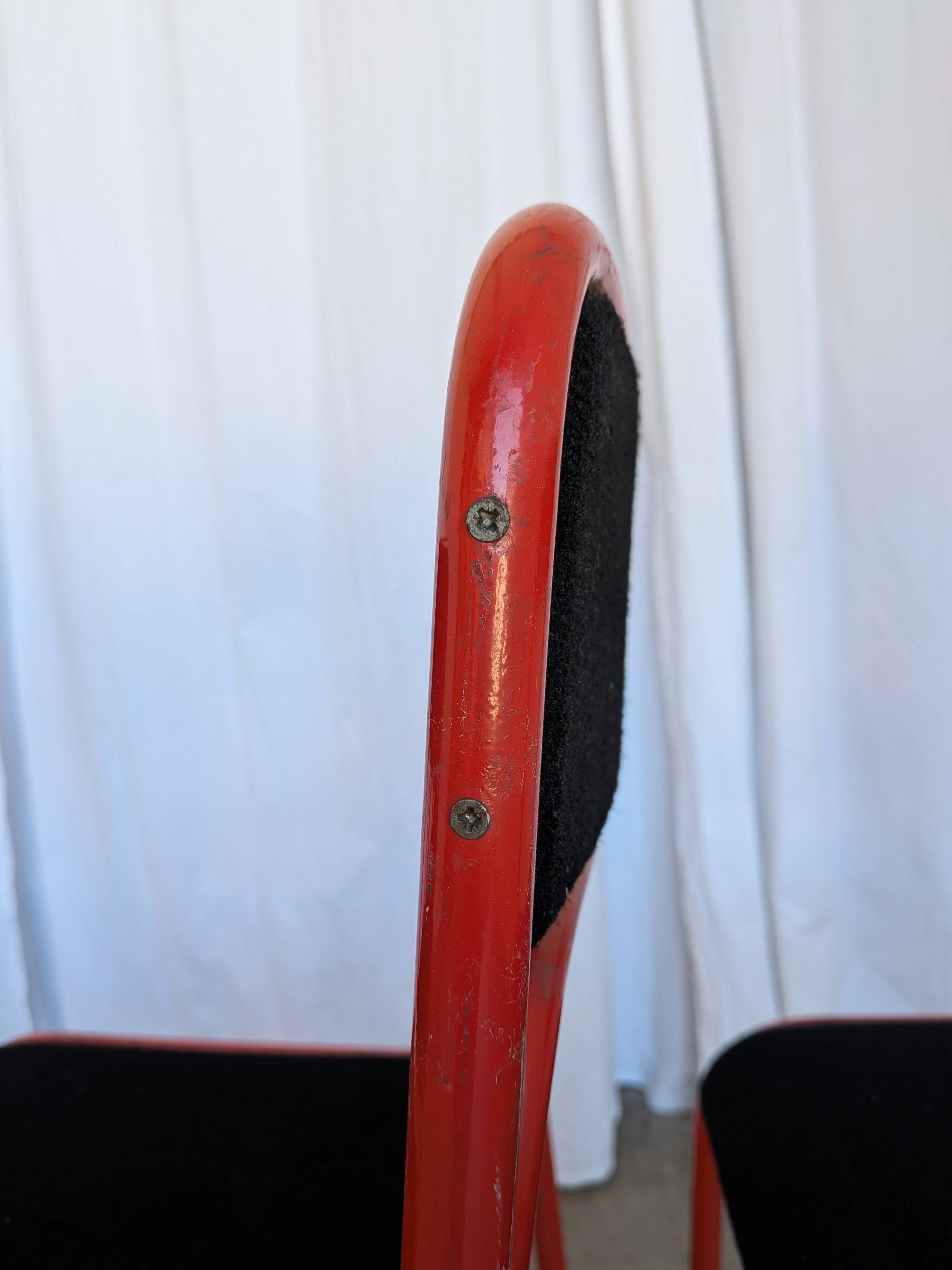 Set of 6 red & black metal chair: space age stackable dining chair baša