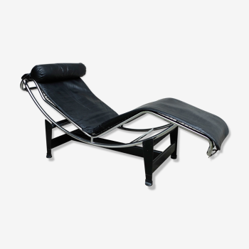 Chaise longue LC4 Cassina par Charlotte Perriand, Le Corbusier et Pierre Jeanneret Vintage