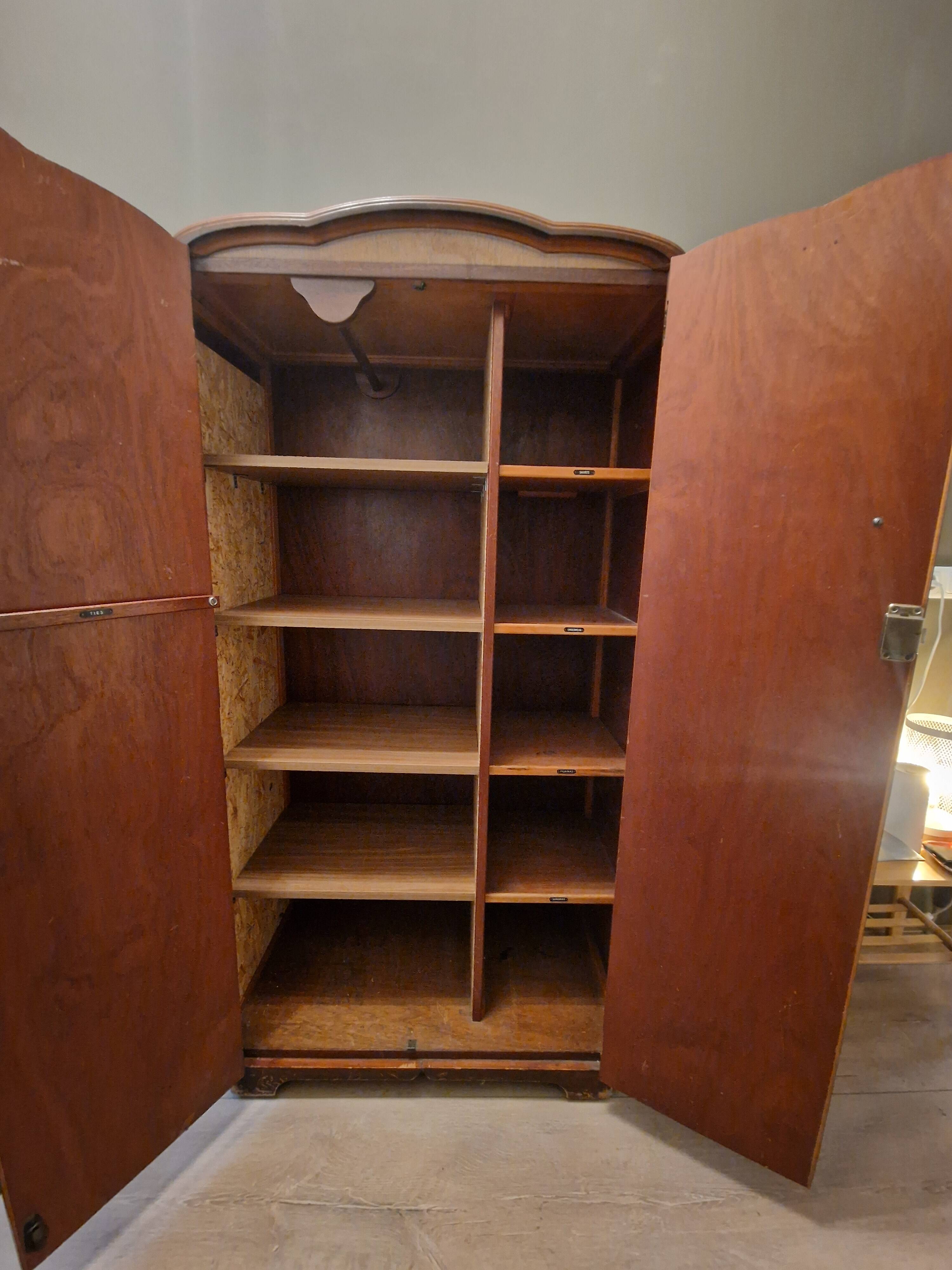 VINTAGE TOXIDOOR KAST - TOXIDO CLOSET