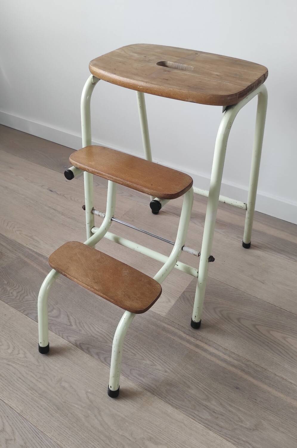 Step stool, 60's