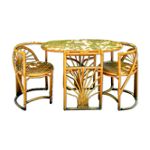 Ensemble d'une table et deux chaises en rotin