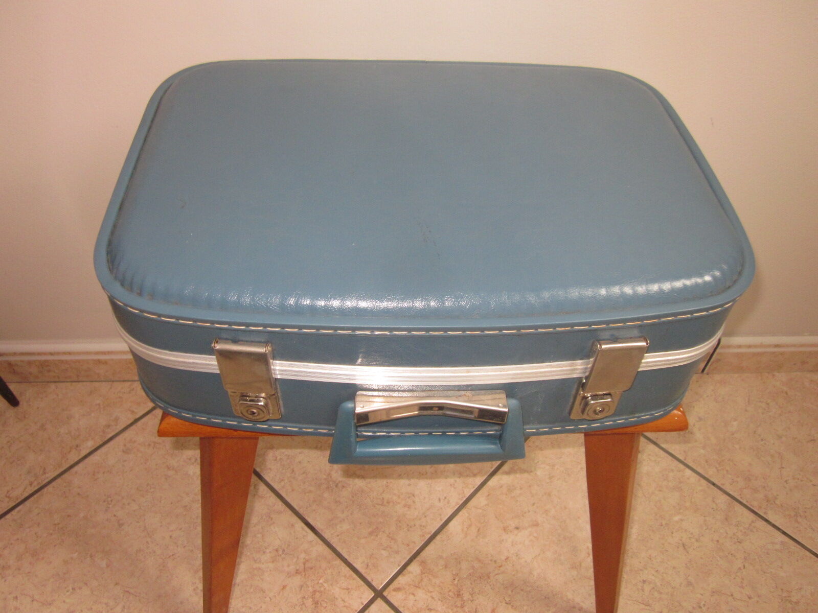 Vintage suitcase air hostess