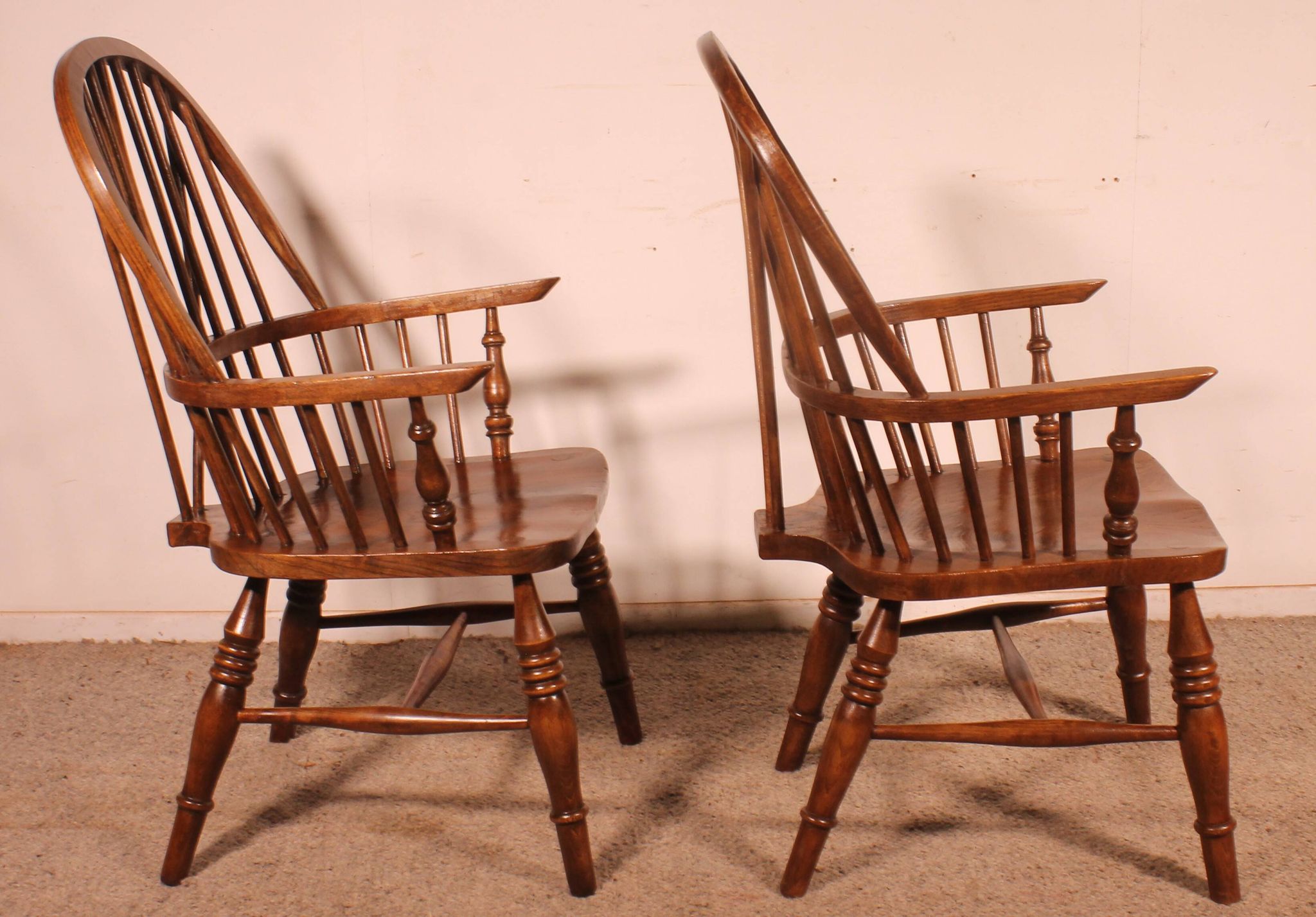 Pair of 19th Century English Windsor Armchairs