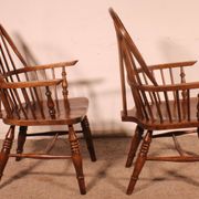 Pair of 19th Century English Windsor Armchairs