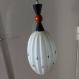 Opaline suspension