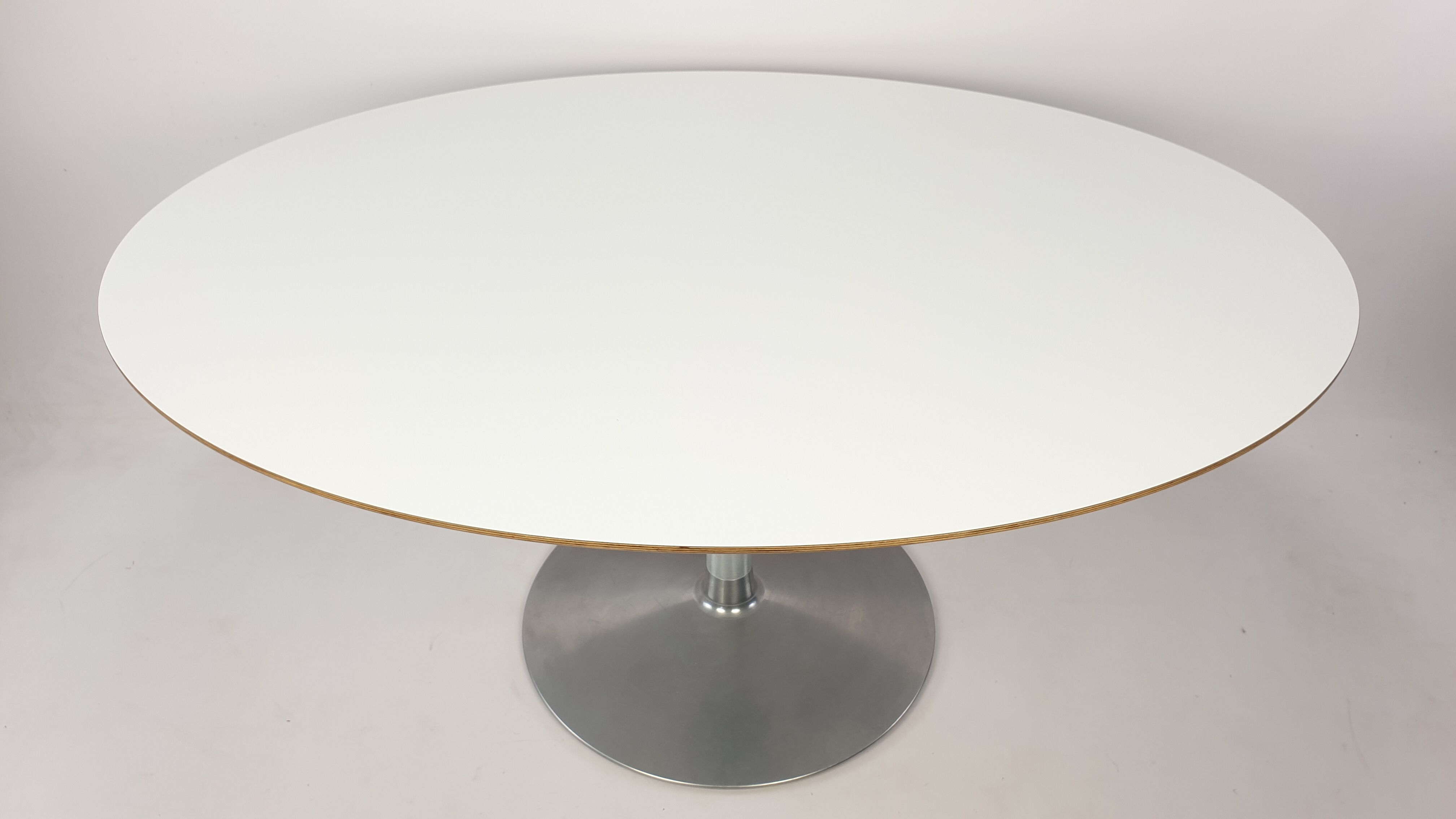Oval Dining Table by Pierre Paulin for Artifort 1980s