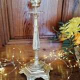 Bougeoir ancien en bronze