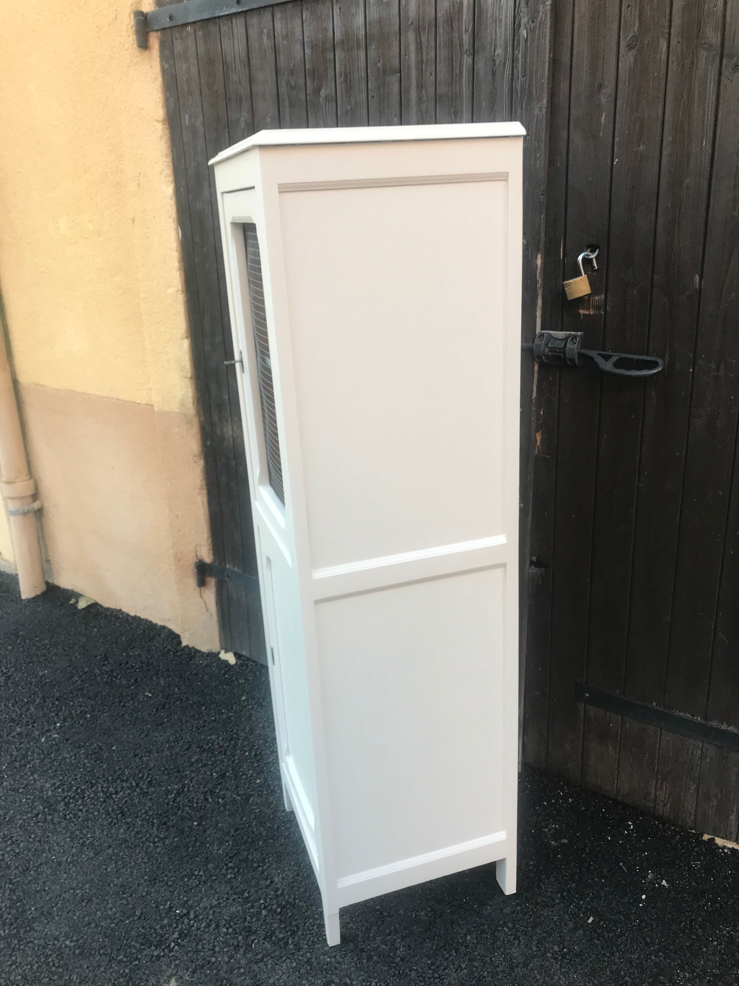 Cupboard