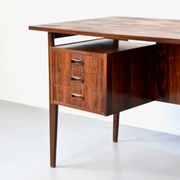 Midcentury Danish Executive Desk in Stunning Rosewood. Vintage / Modern