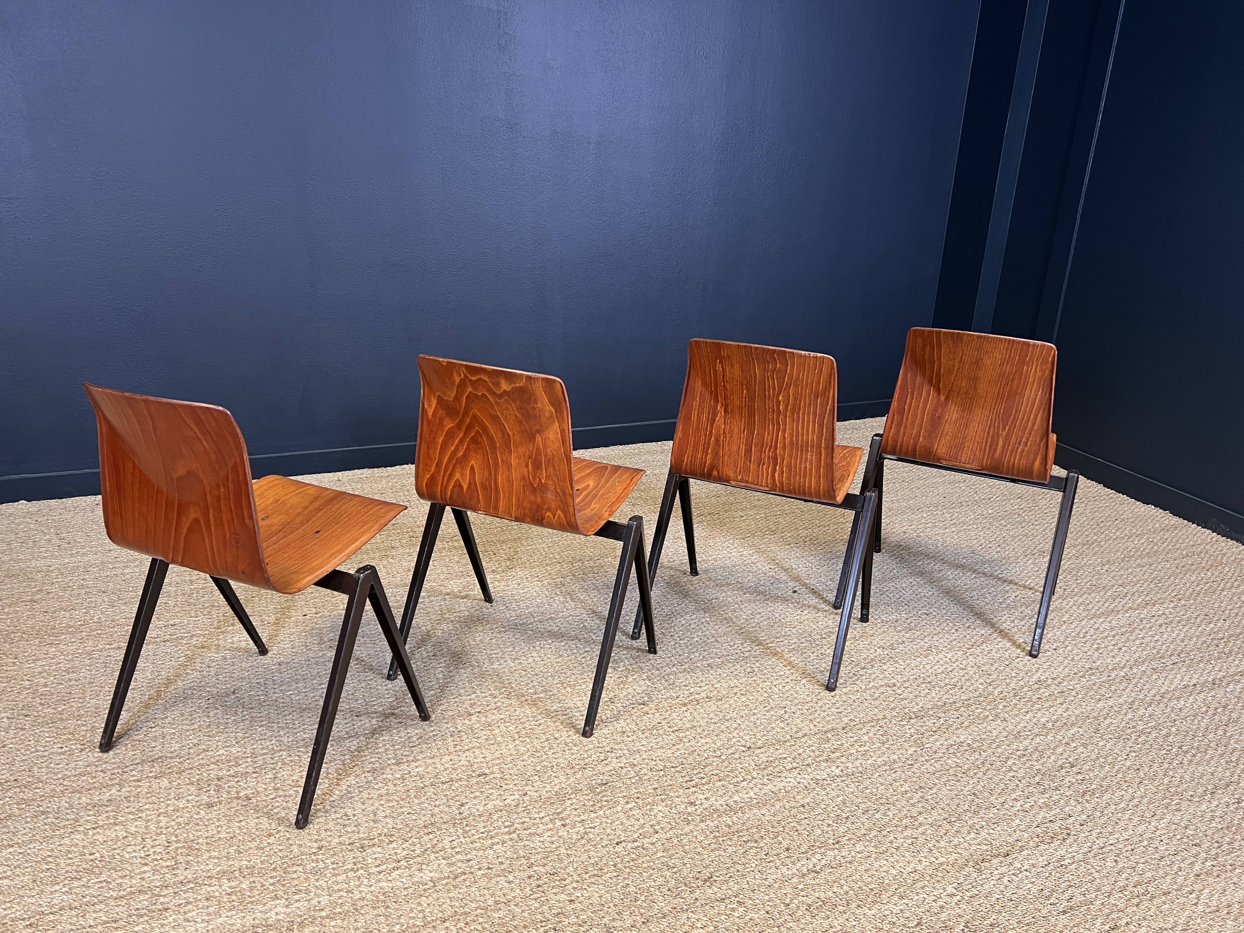 Set of 4 Galvanitas S22 oak chairs Netherlands 70s