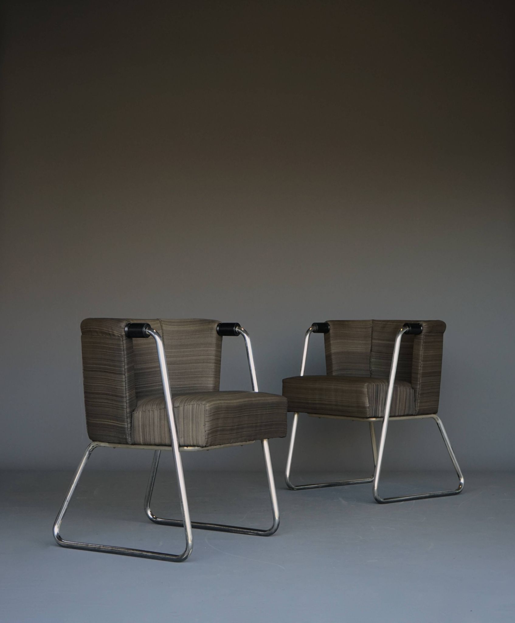 Chaises tubulaires modernistes d'Artifort, années 1930