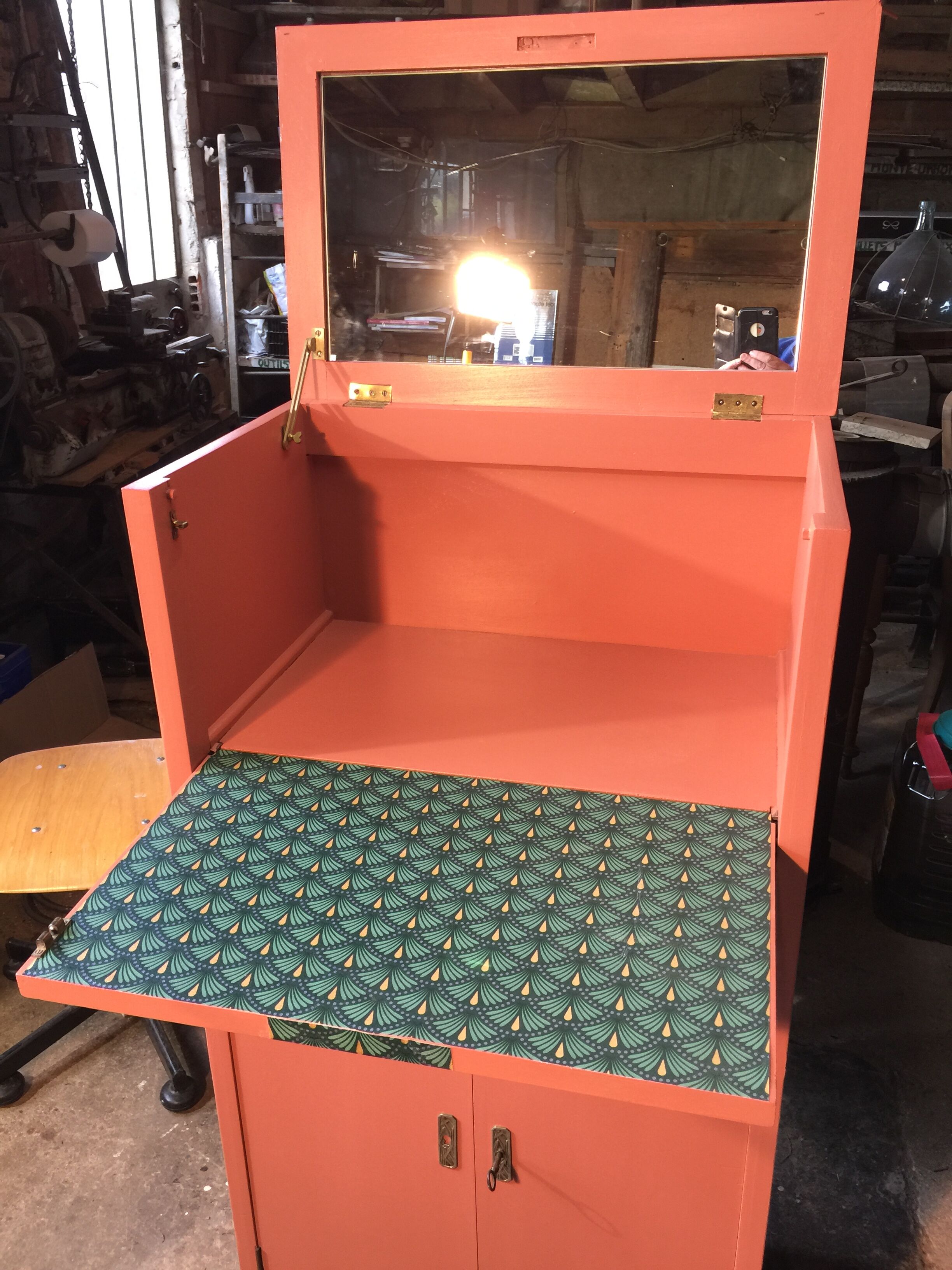 Meuble de rangement coiffeuse