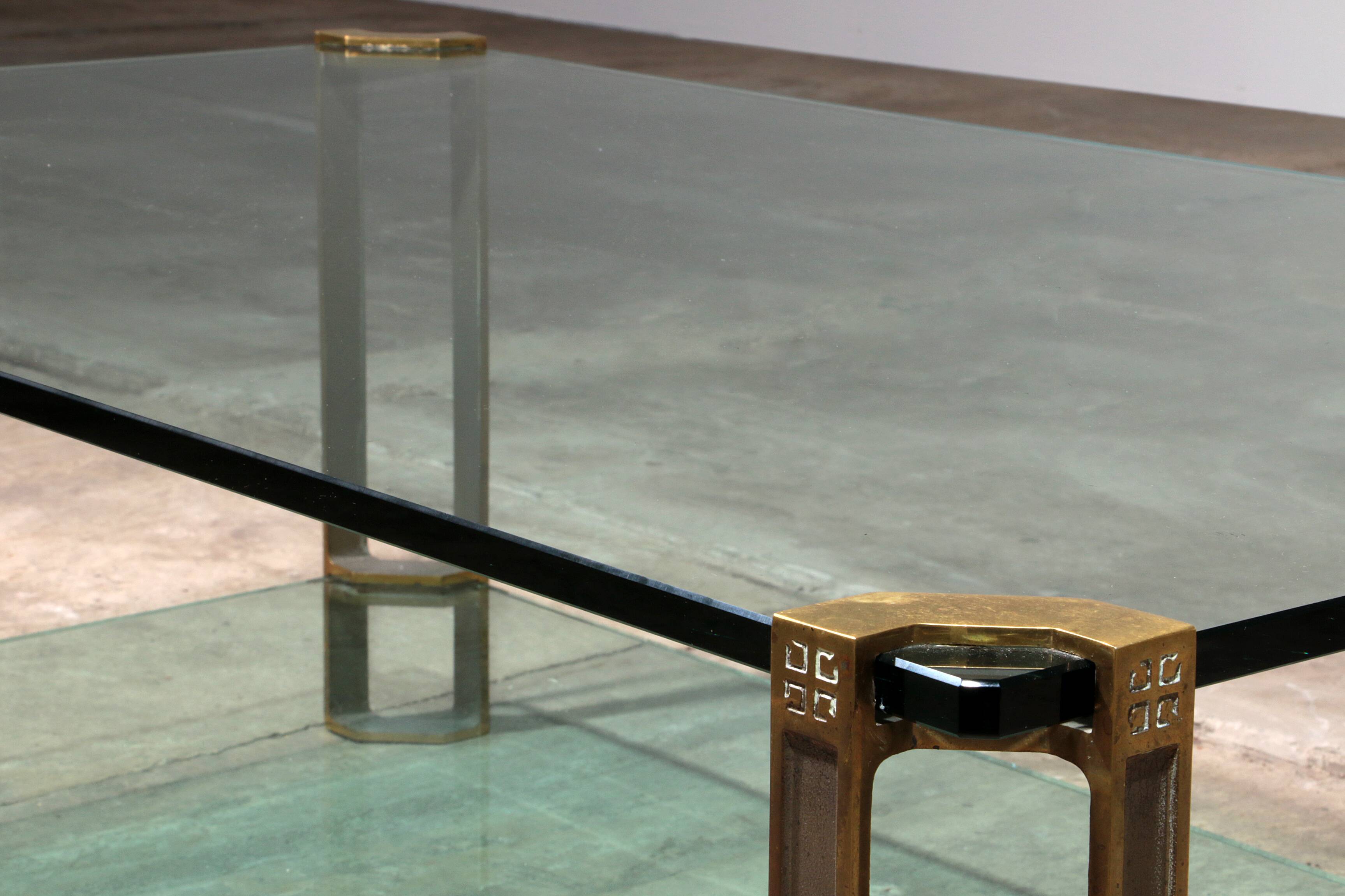 Table basse vintage en verre par Peter Ghyczy, modèle T24