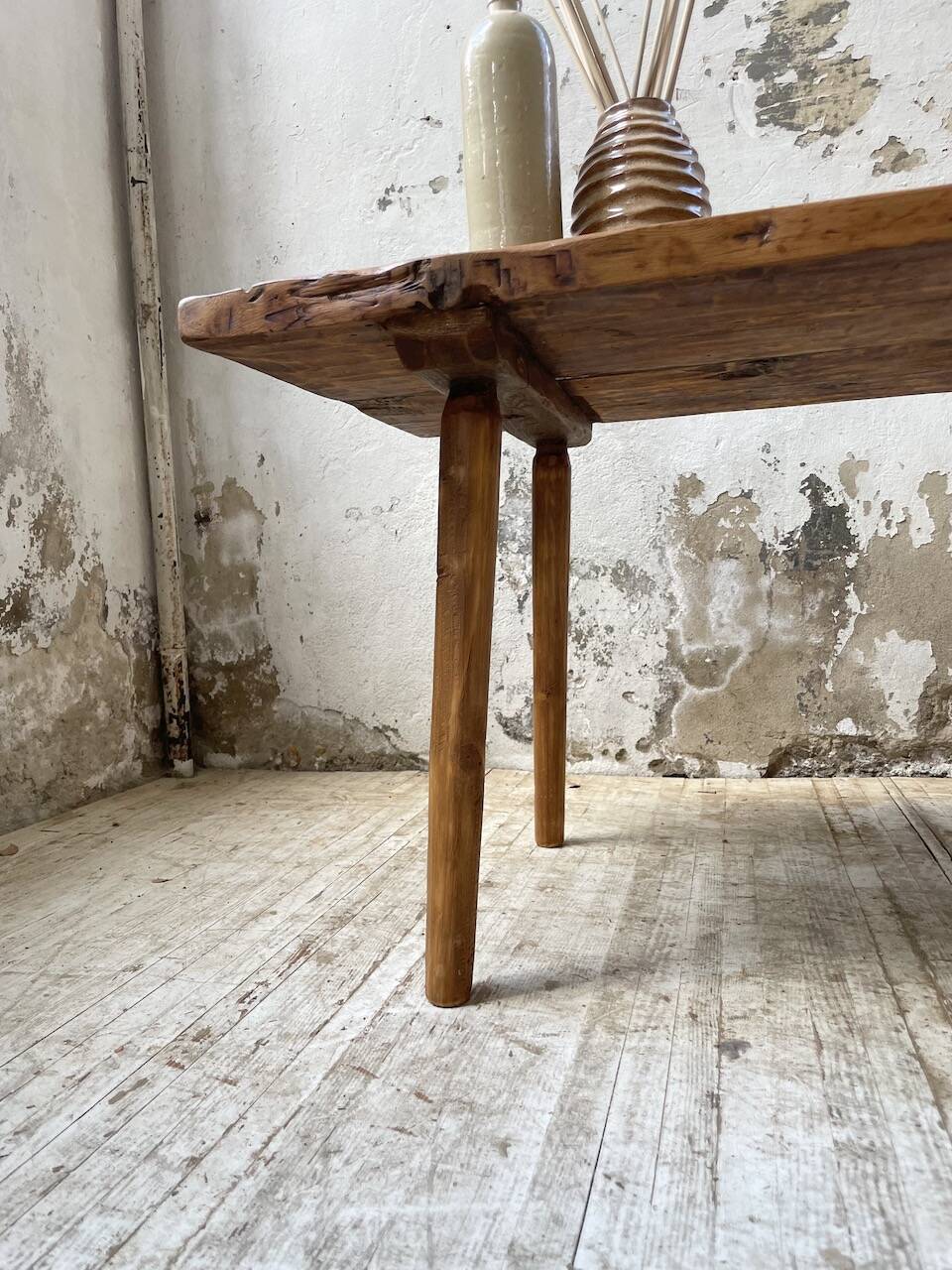 Popular art coffee table Switzerland 1900