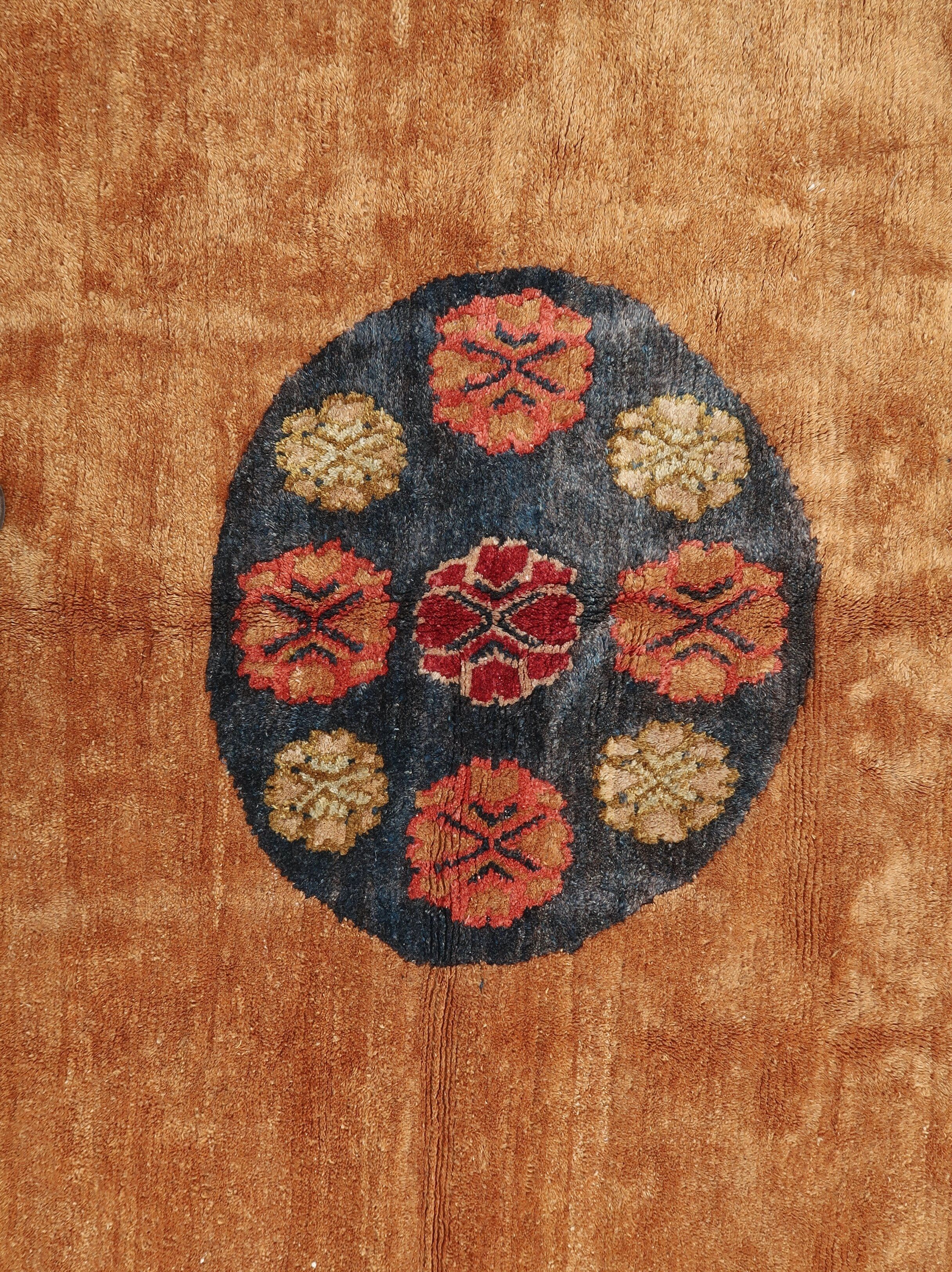 Nepalese/Tibetan rug 1950 330 X 250 cm