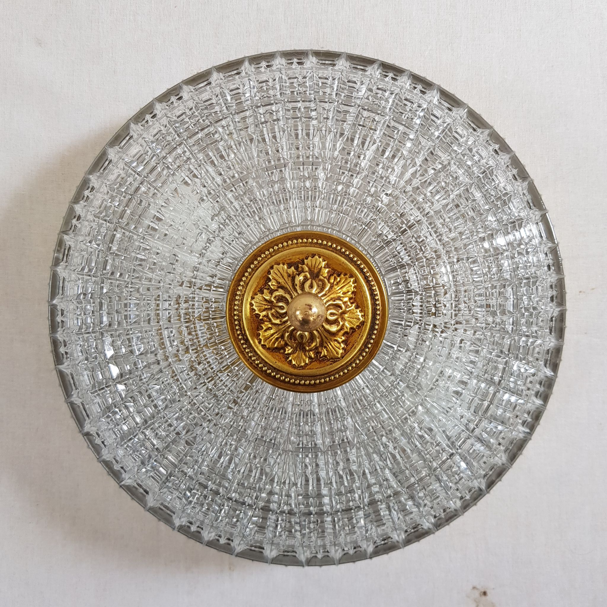 Plafonnier vieil or cristal Lucien Gau