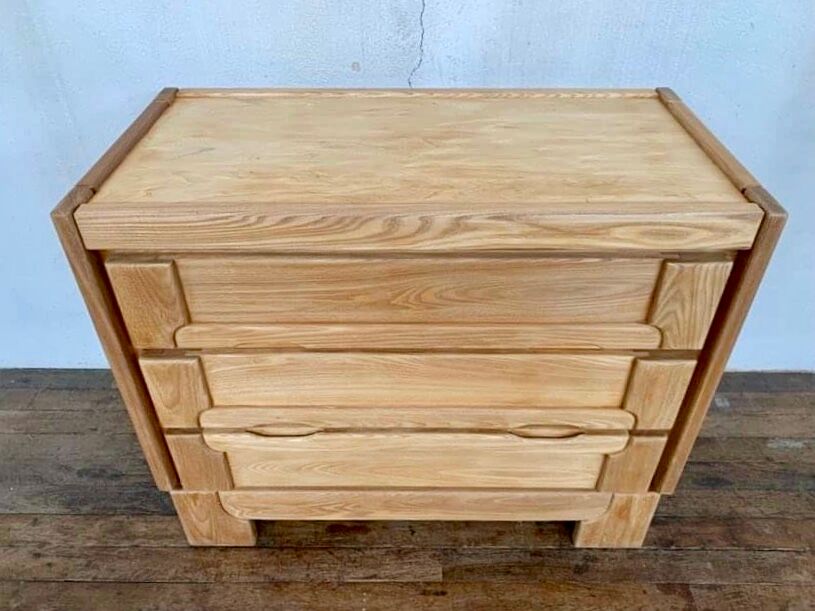 Modernist vintage chest of drawers in solid elm