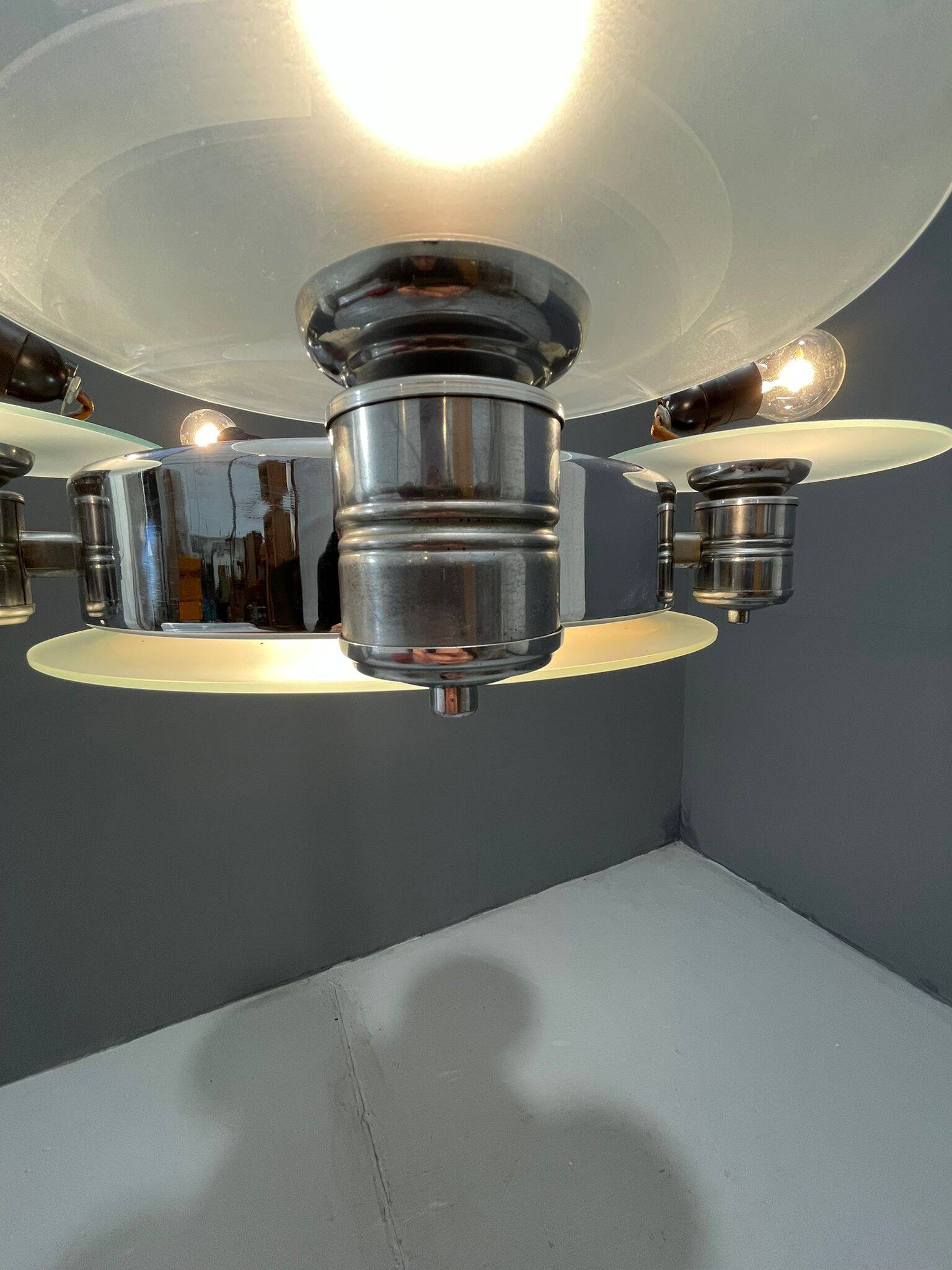 1930s Art Deco Chrome Chandelier with Frosted Glass Disc Shades – Czech Vin