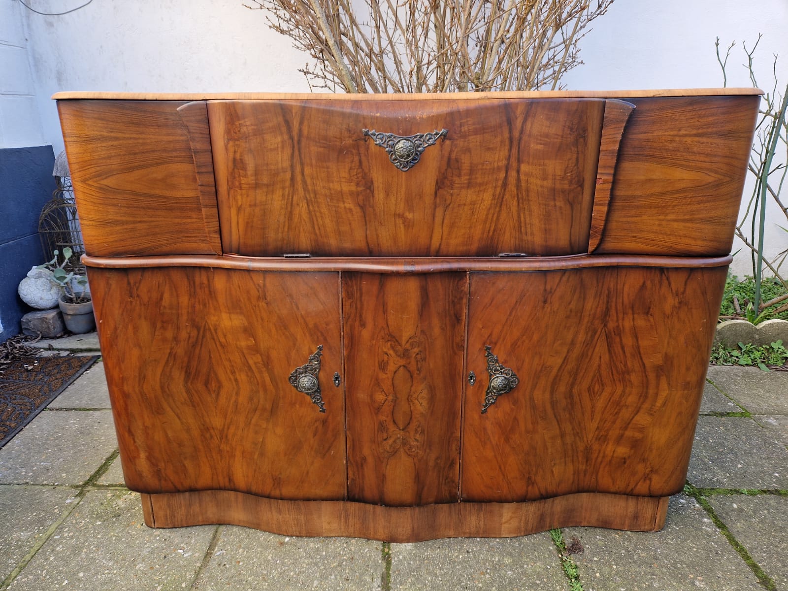 English bar furniture Stonehill Furniture