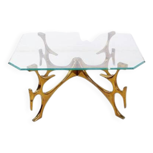 Sculptural coffee Table