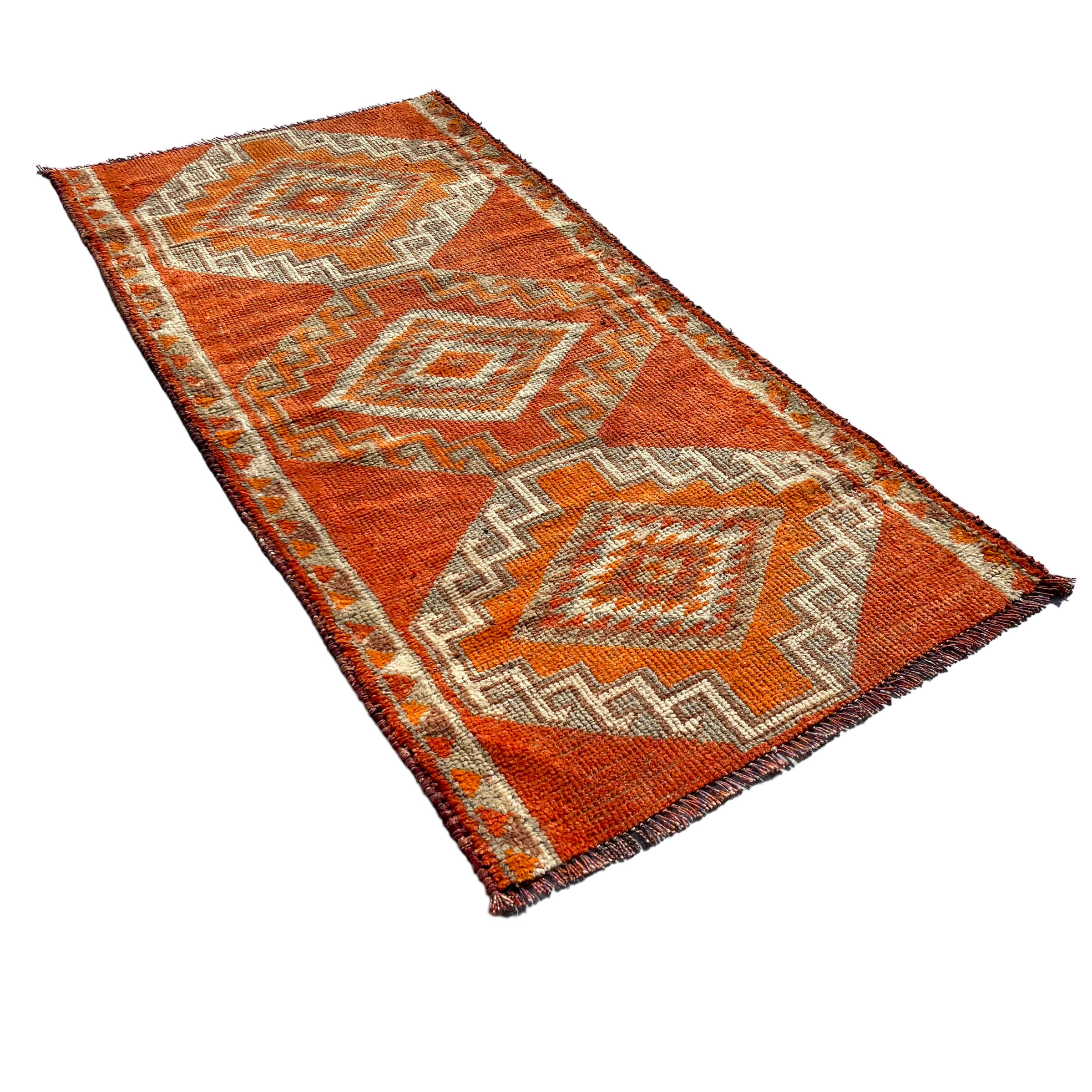 Traditional vintage kurdish herki rug