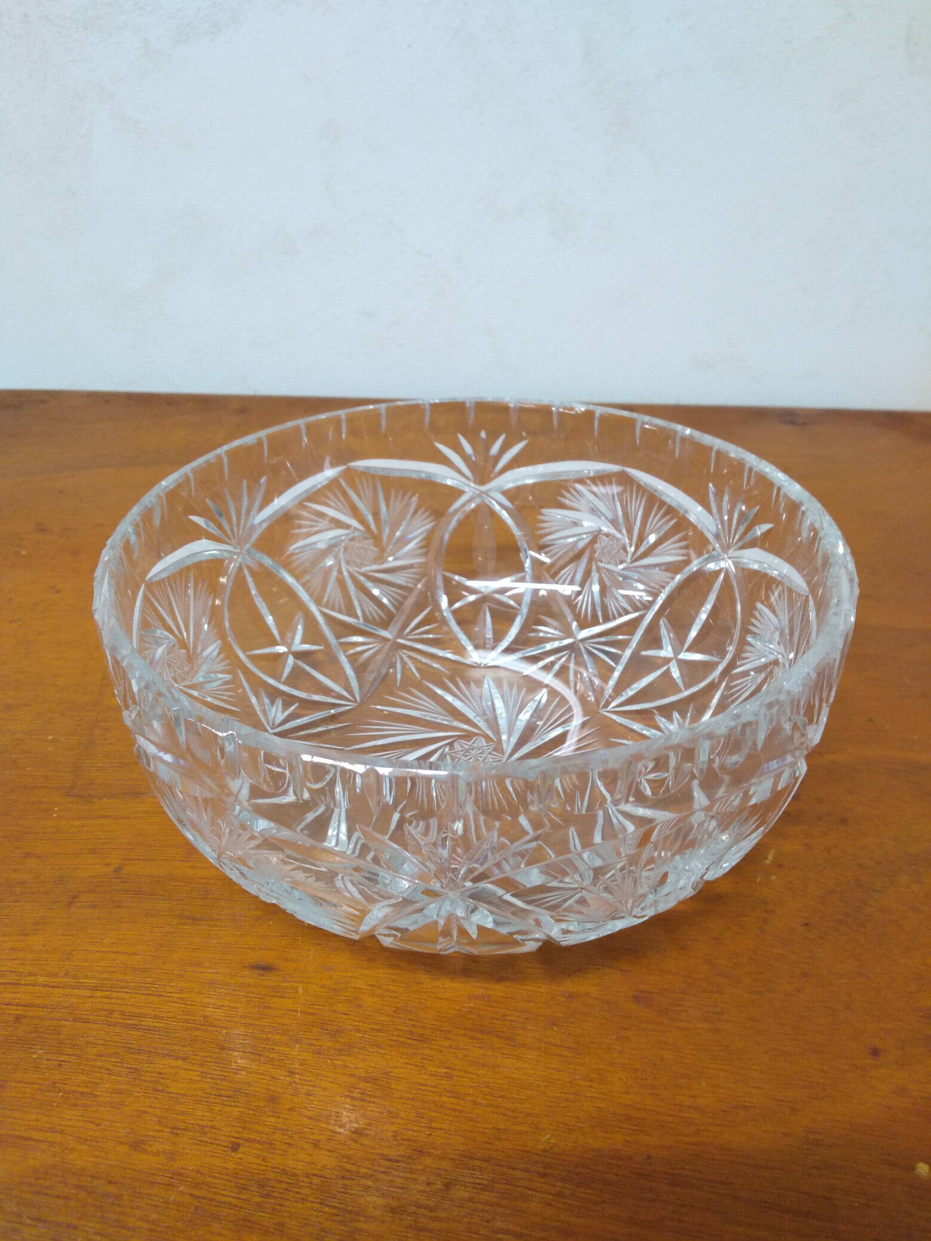 Cut crystal salad bowl
