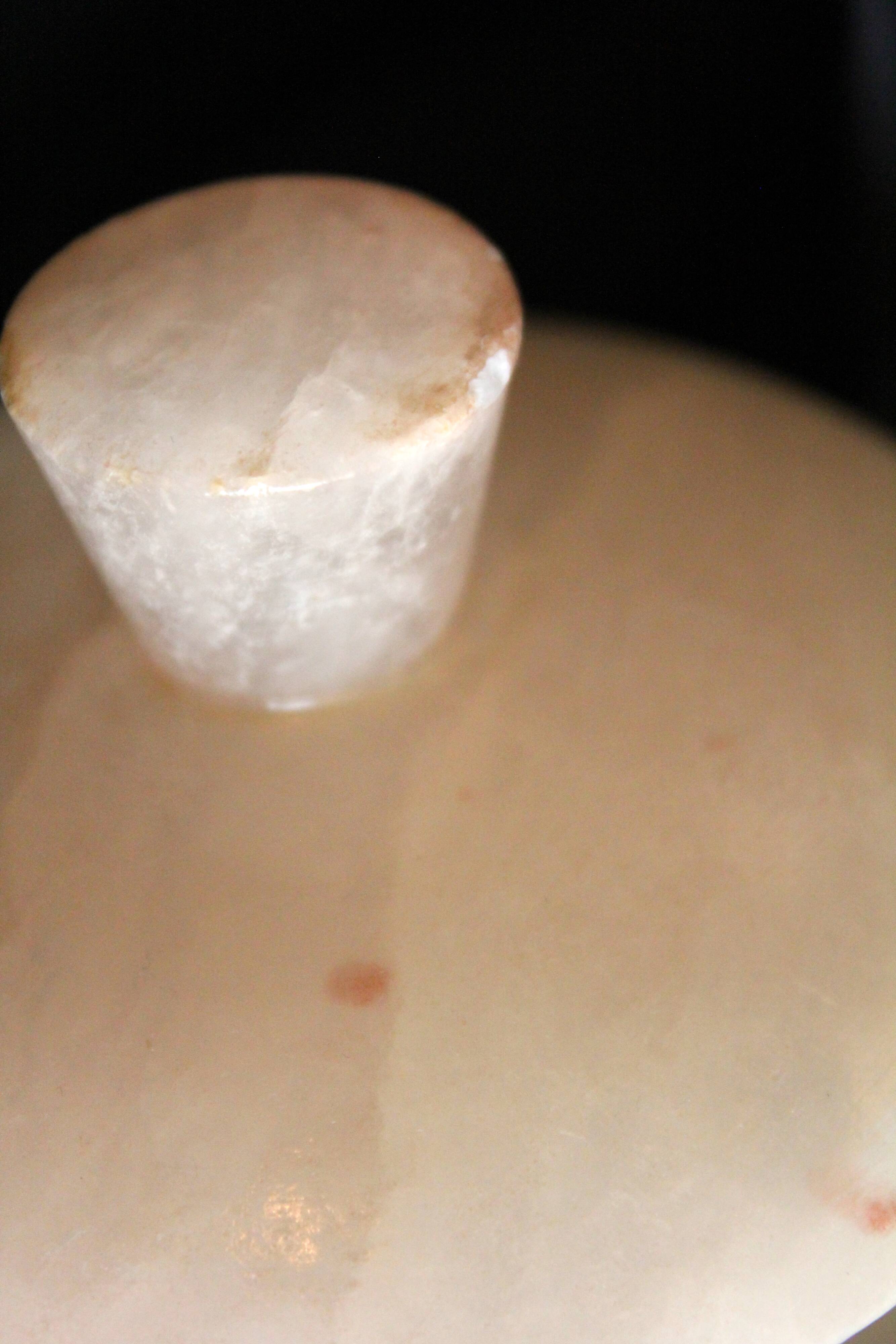 Pink opaline candy maker