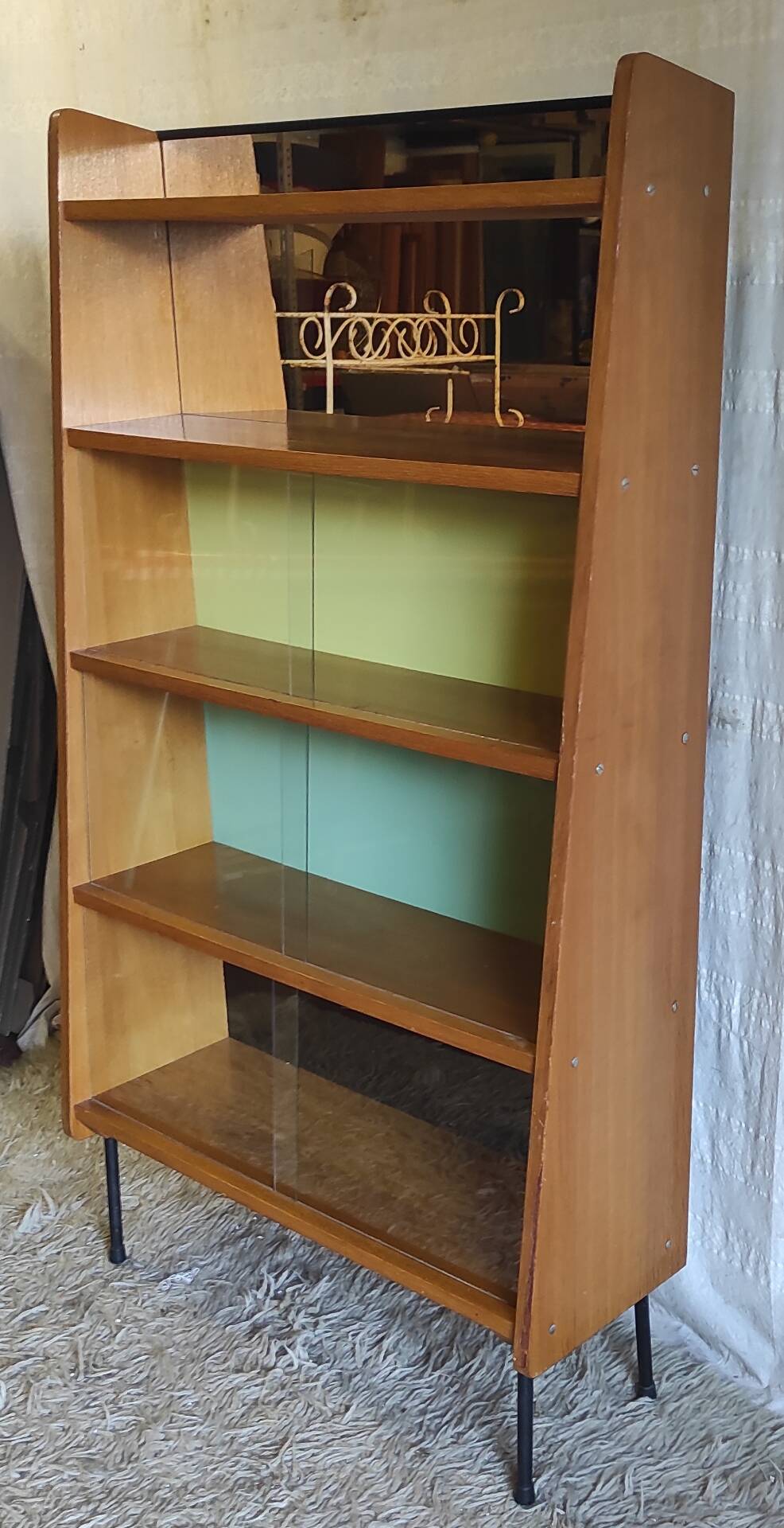 Modernist wooden library attributed to Pierre Guariche - 50s/60s