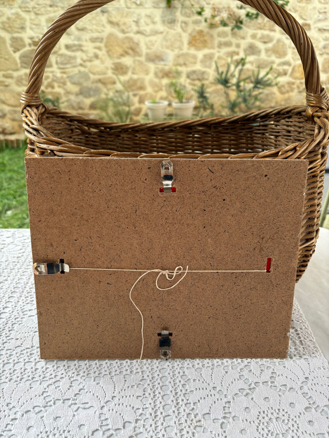 Acrylic painting 3 apples