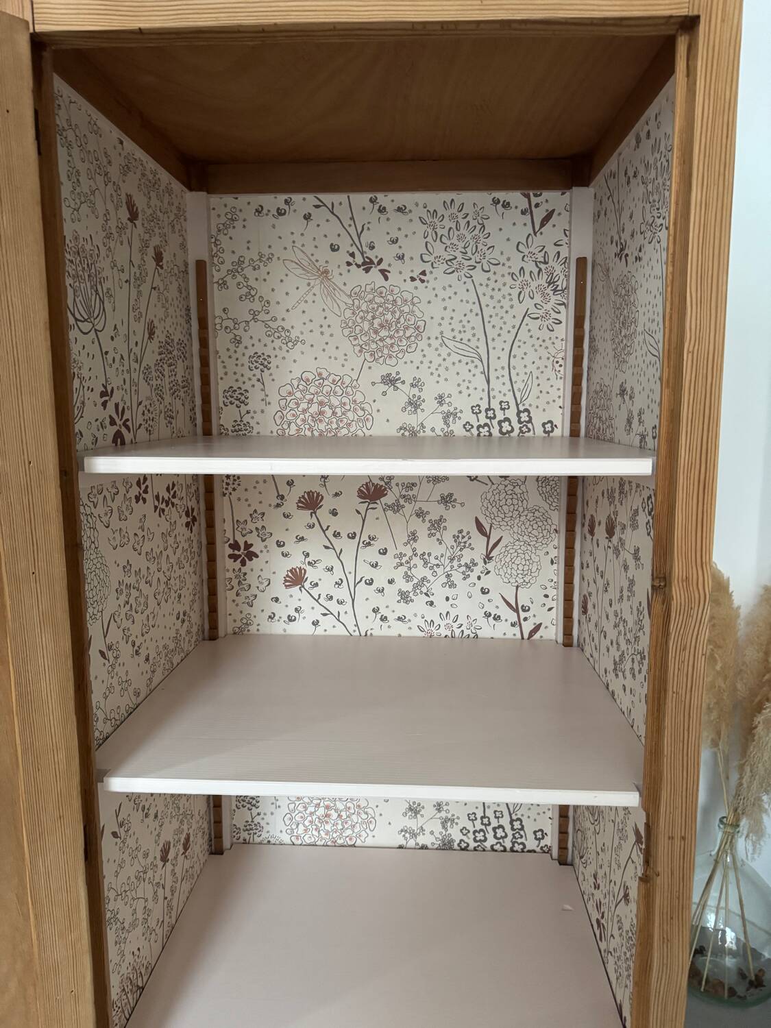 Wardrobe with a door