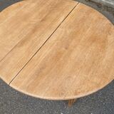 Table à manger art déco ronde extensible rénové en bois brut 1950 225cm