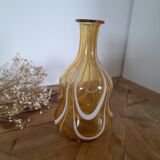 Glass vase
