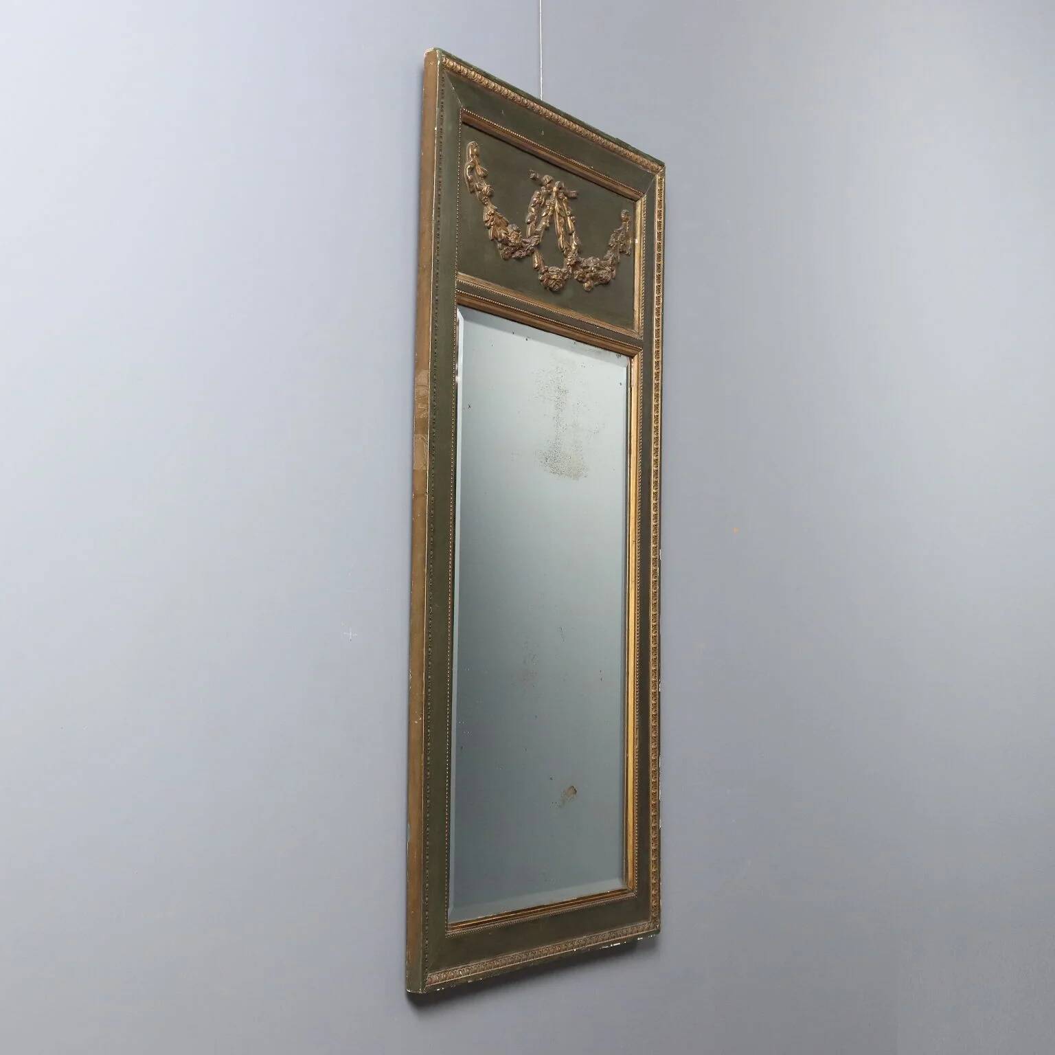 Neoclassical style mirror - Italy early 20th century